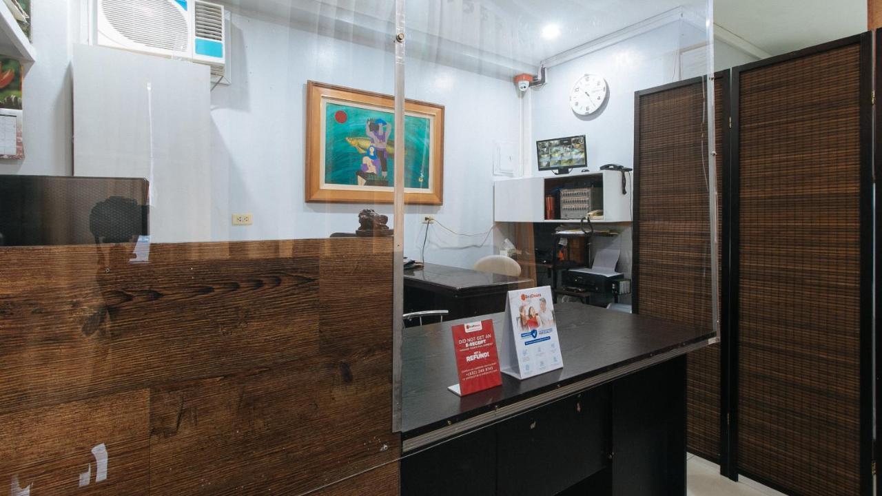 Reddoorz Plus @ Better Living Paranaque Paranaque City Esterno foto