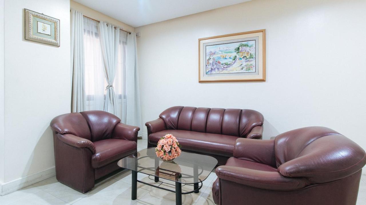 Reddoorz Plus @ Better Living Paranaque Paranaque City Esterno foto