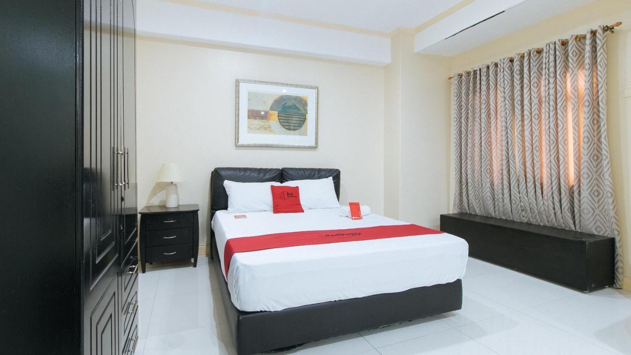 Reddoorz Plus @ Better Living Paranaque Paranaque City Esterno foto