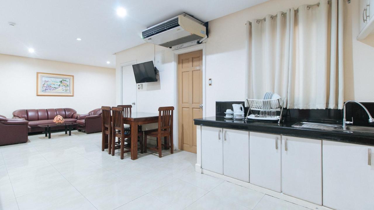 Reddoorz Plus @ Better Living Paranaque Paranaque City Esterno foto