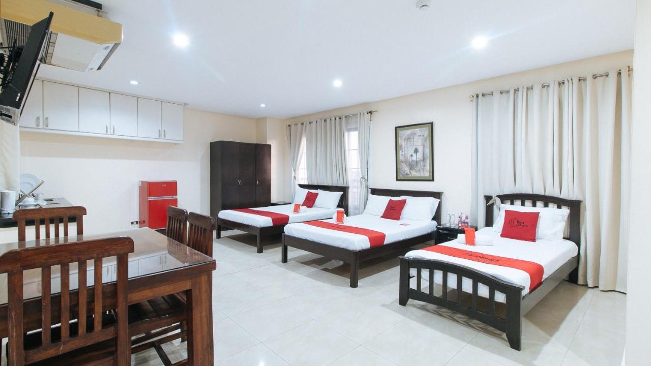 Reddoorz Plus @ Better Living Paranaque Paranaque City Esterno foto