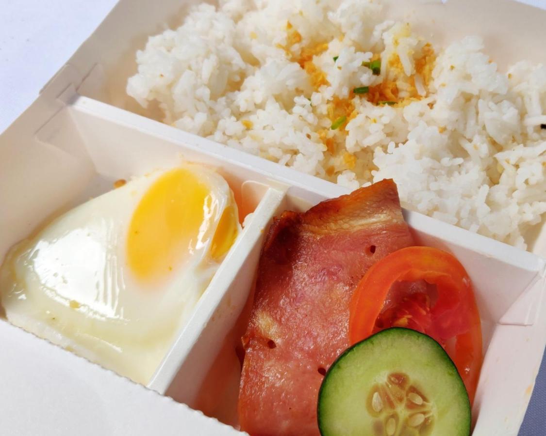 Reddoorz Plus @ Better Living Paranaque Paranaque City Esterno foto