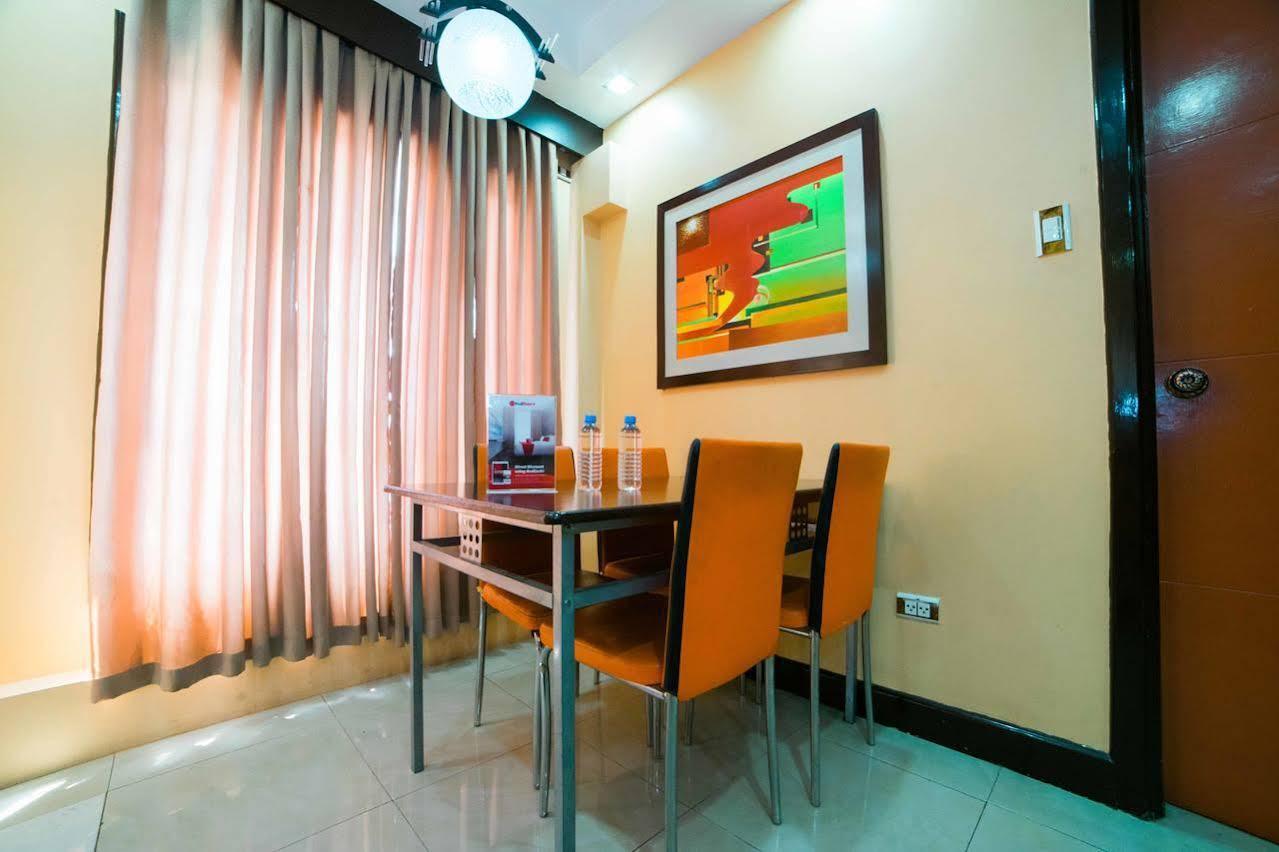 Reddoorz Plus @ Better Living Paranaque Paranaque City Esterno foto
